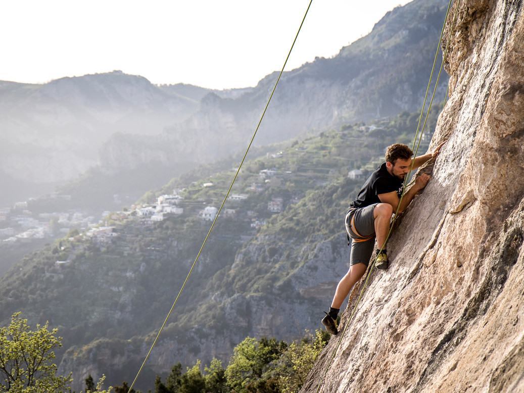 Toonado - Climbing experience in Positano